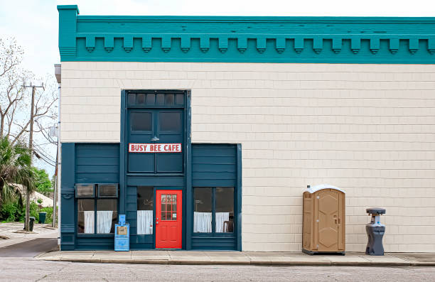 Portable Toilet Options We Offer in Bingham Farms, MI